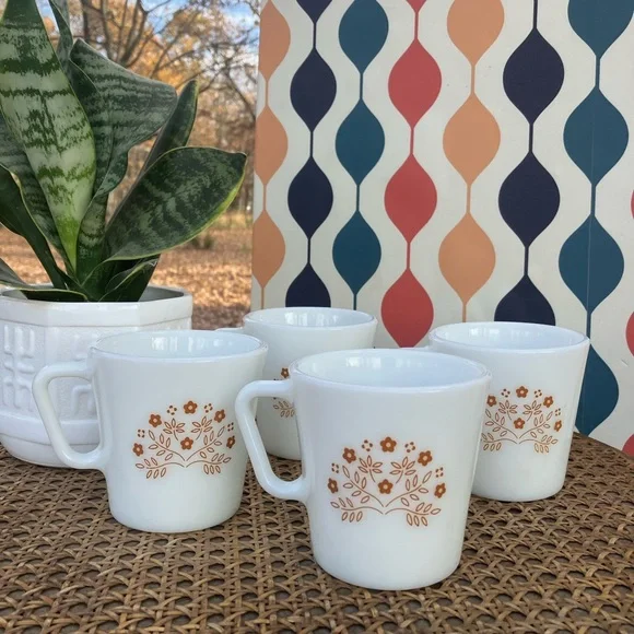Pyrex Vintage D-Handled Summer Impressions Milk Glass Coffee Mug Set of 4 - Picture 2 of 14